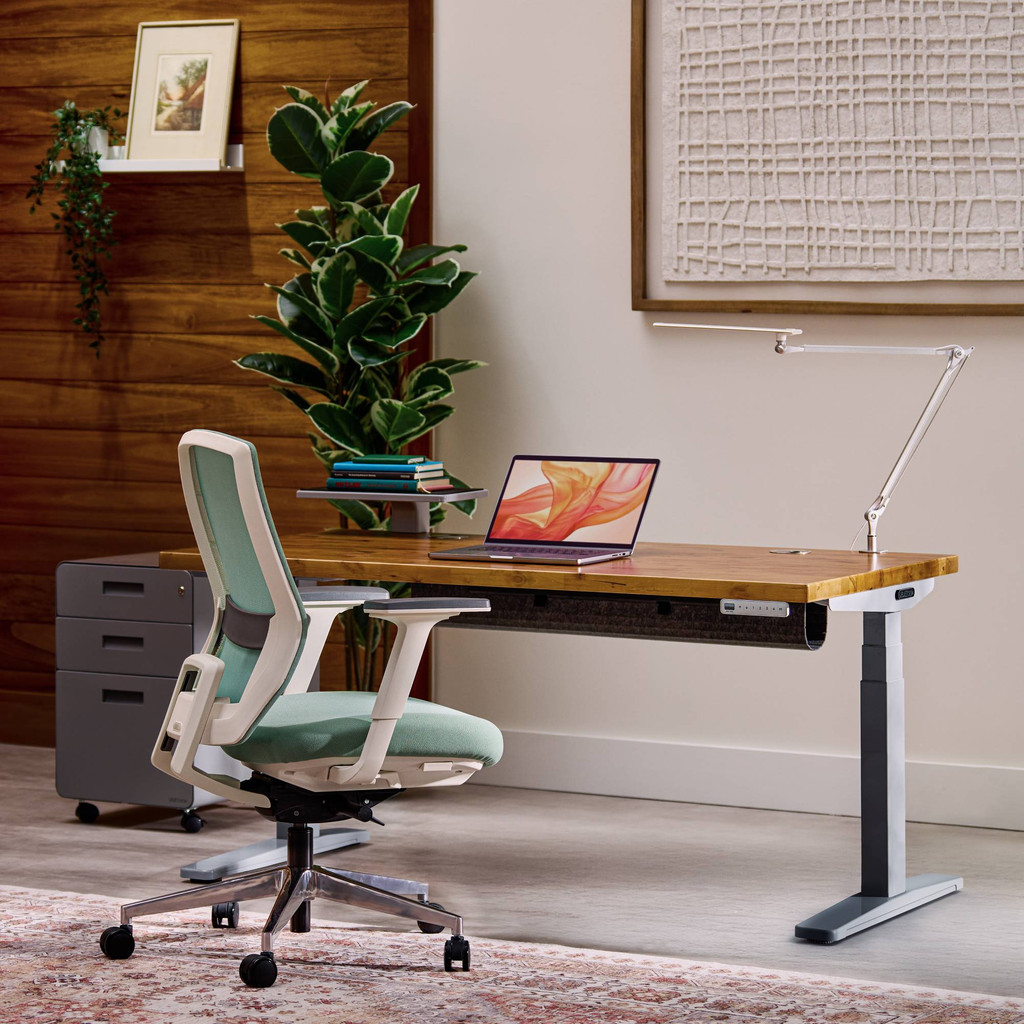UPLIFT V2 Standing Desk